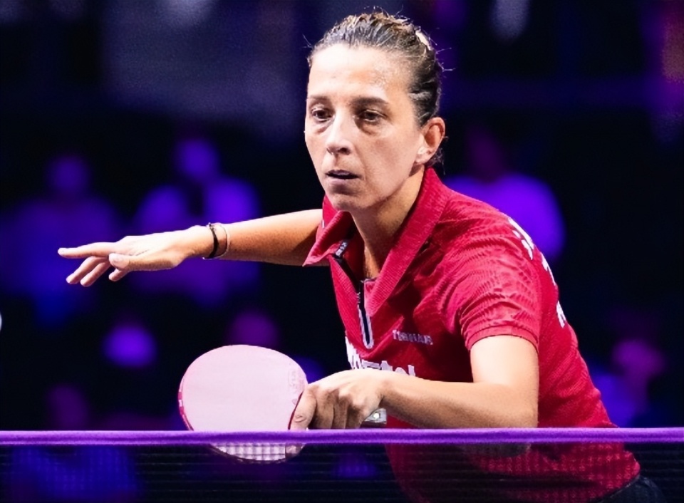 而且首局就, 北京时间, 很快便取得