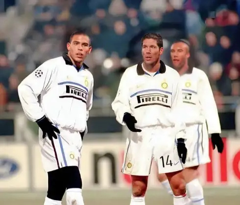 从防守型后, src